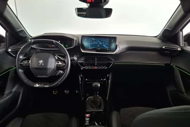 Peugeot 208 (2022) thumbnail 5