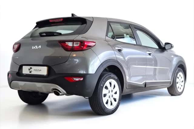 Kia Stonic (2024) thumbnail 2