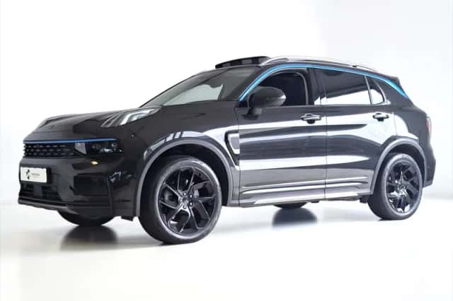 Lynk & Co 01 (2023) thumbnail 1