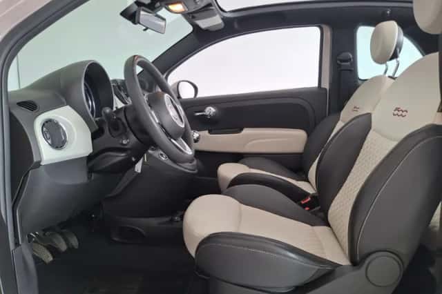 Fiat 500C (2020) thumbnail 3