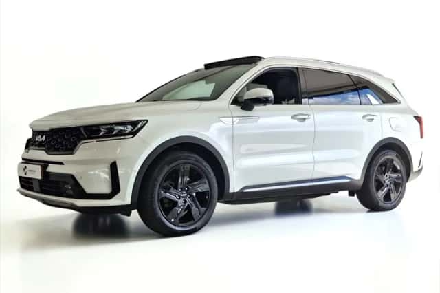 Kia Sorento (2022) thumbnail 1