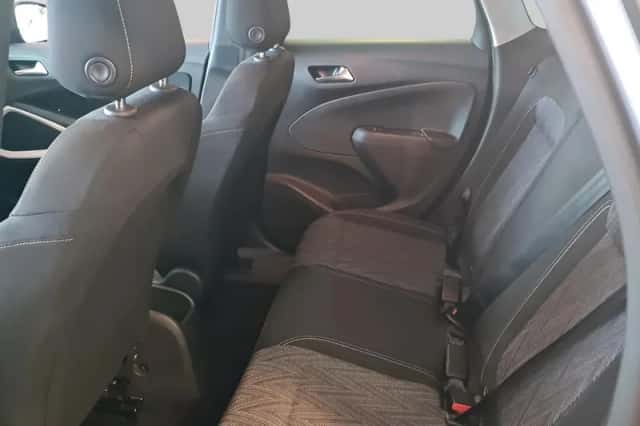 Opel Crossland X (2020) thumbnail 6