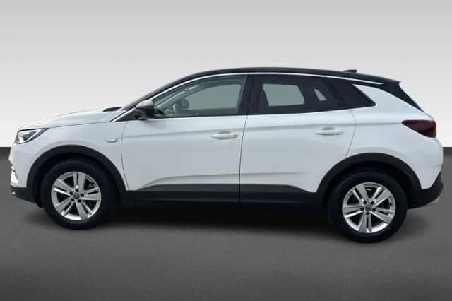 Opel Grandland (2021) thumbnail 3