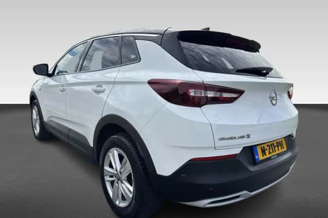 Opel Grandland (2021) thumbnail 4