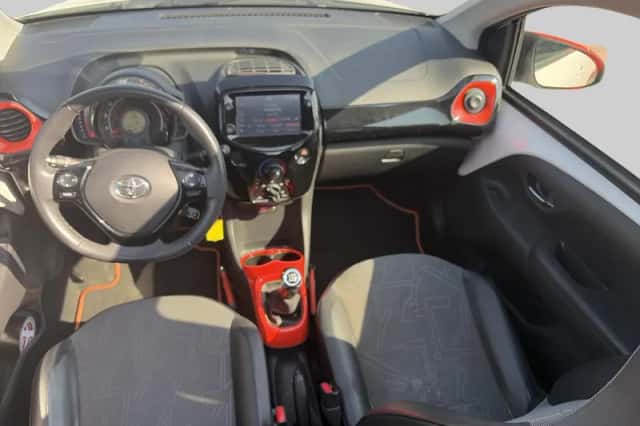 Toyota Aygo (2019) thumbnail 5