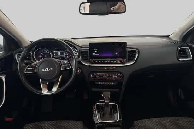 Kia Ceed (2022) thumbnail 5