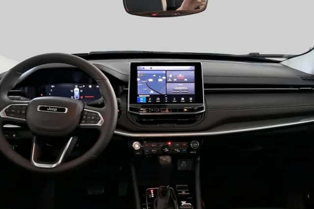 Jeep Compass (2023) thumbnail 5