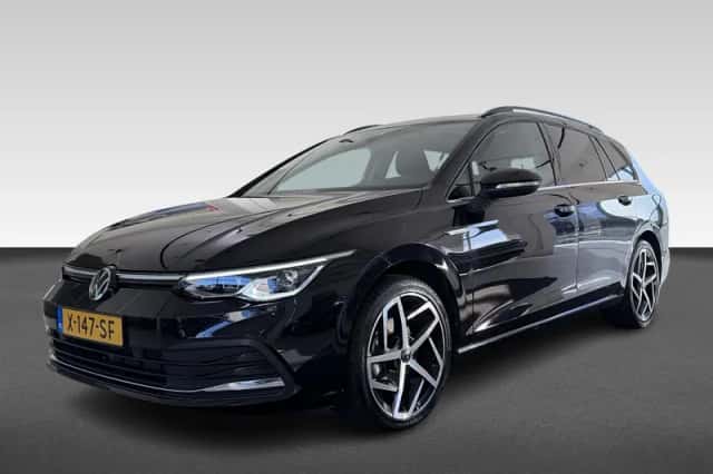 Volkswagen Golf (2024) thumbnail 1