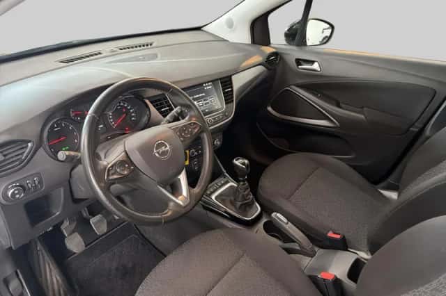 Opel Crossland X (2020) thumbnail 4