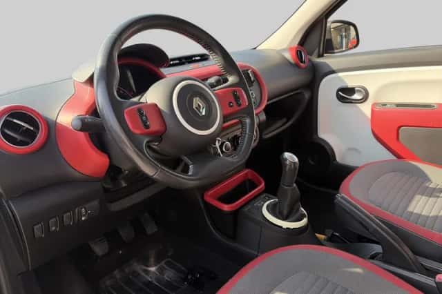 Renault Twingo (2015) thumbnail 4