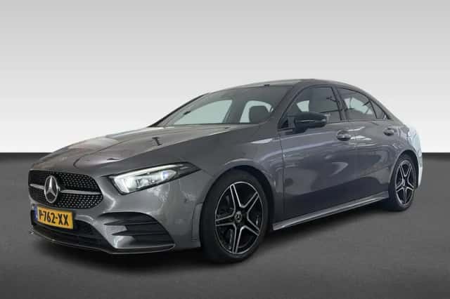 Mercedes-Benz A-Klasse (2022) thumbnail 1