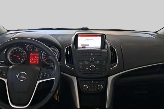 Opel Zafira Tourer (2015) thumbnail 5