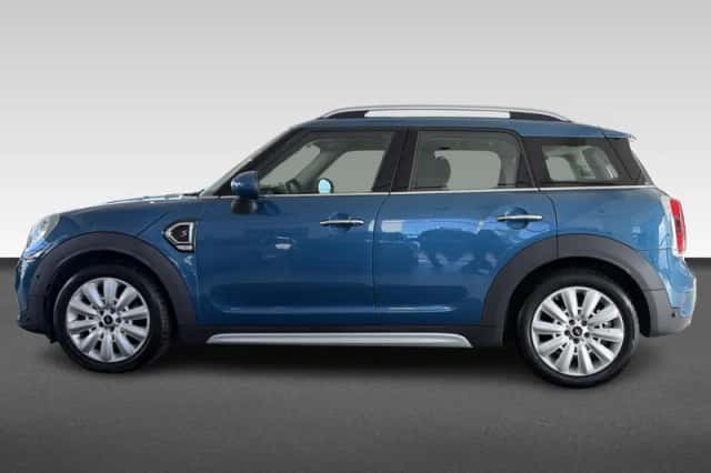 MINI Countryman (2018) thumbnail 2