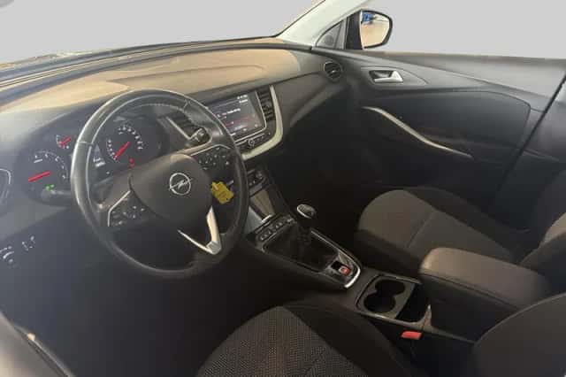 Opel Grandland X (2021) thumbnail 4
