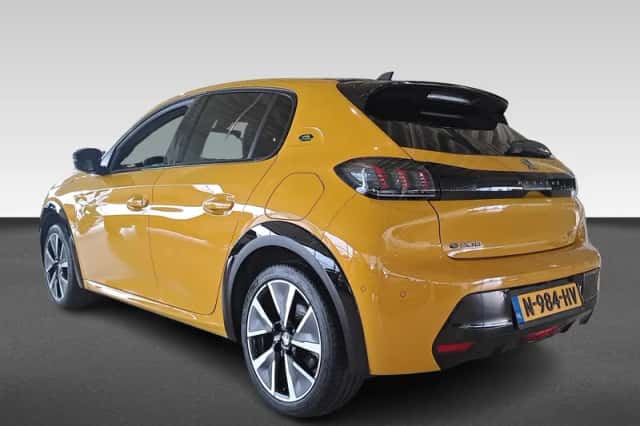 Peugeot e-208 (2021) thumbnail 4