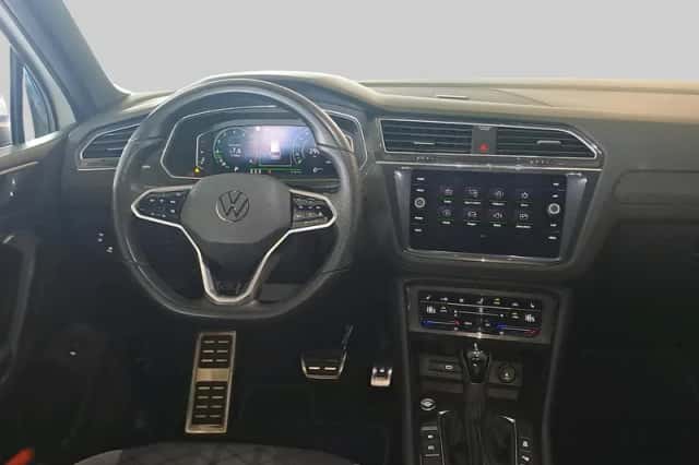 Volkswagen Tiguan (2023) thumbnail 5