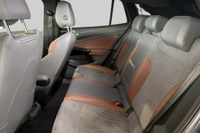 Volkswagen ID.4 (2020) thumbnail 6