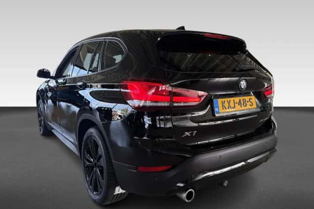 BMW X1 (2021) thumbnail 3