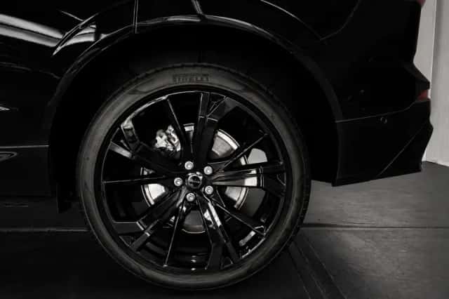 Volvo XC60 (2025) thumbnail 2