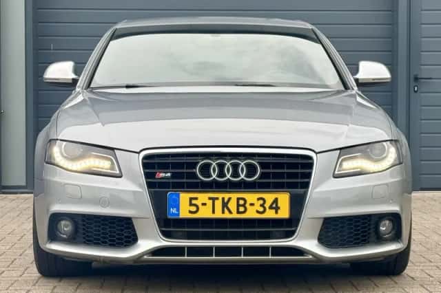 Audi S4 (2009) thumbnail 5