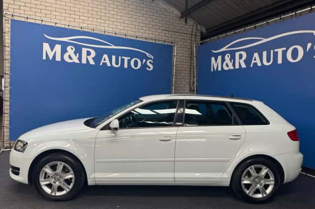 Audi A3 (2013) thumbnail 5