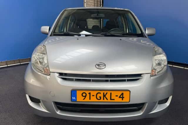 Daihatsu Sirion 2 (2008) thumbnail 4
