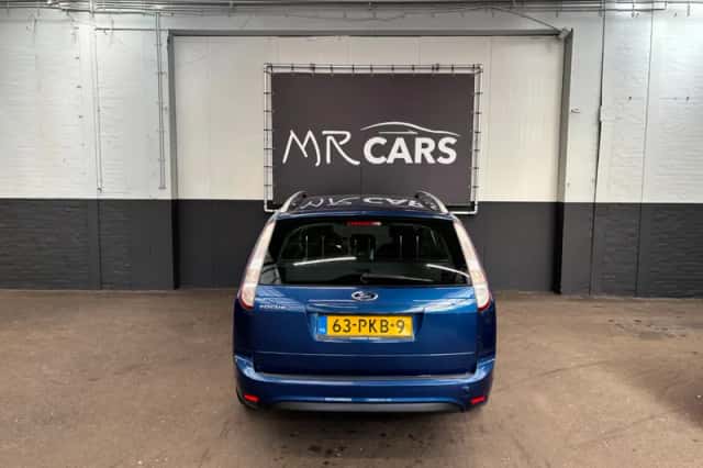 Ford Focus (2011) thumbnail 6