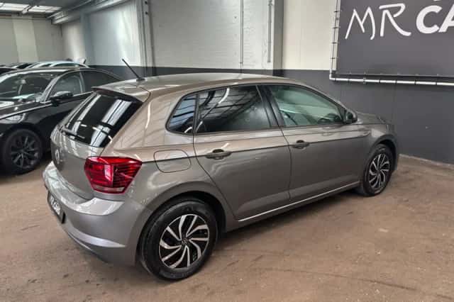Volkswagen Polo (2019) thumbnail 3