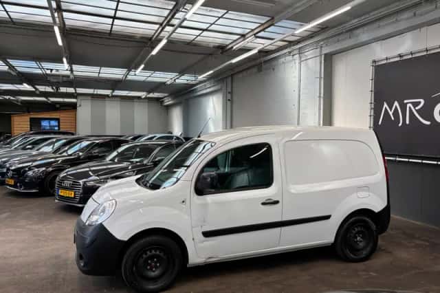 Renault Kangoo Express (2013) thumbnail 3