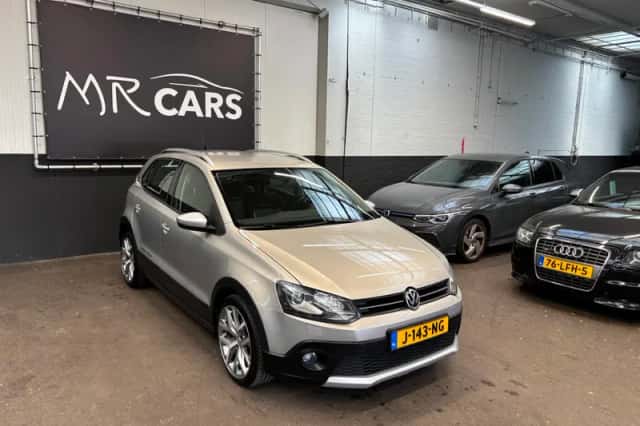 Volkswagen Polo (2011) thumbnail 1