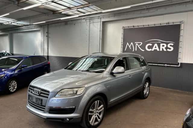 Audi Q7 (0) thumbnail 1