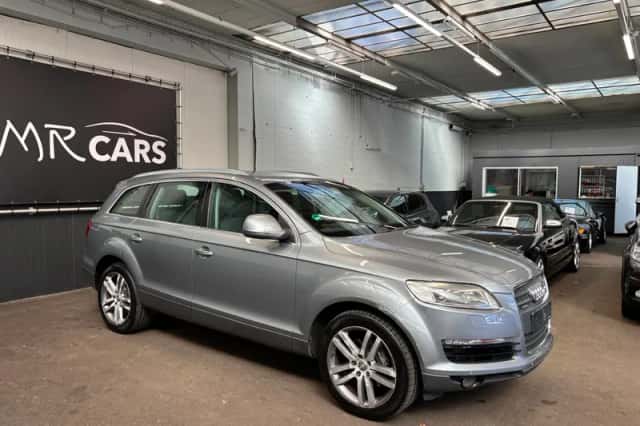 Audi Q7 (0) thumbnail 4