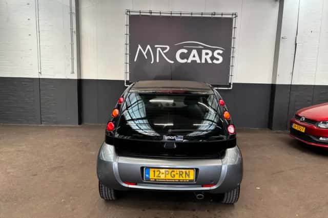 Smart ForFour (2004) thumbnail 6