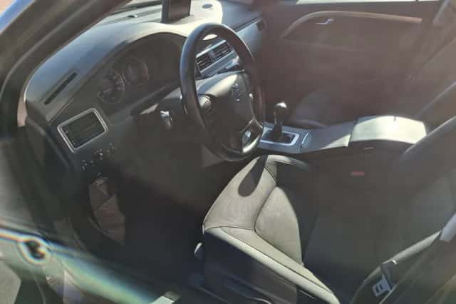 Volvo V70 (2010) thumbnail 6