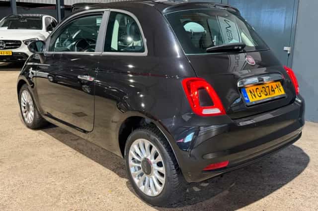 Fiat 500 (2017) thumbnail 3