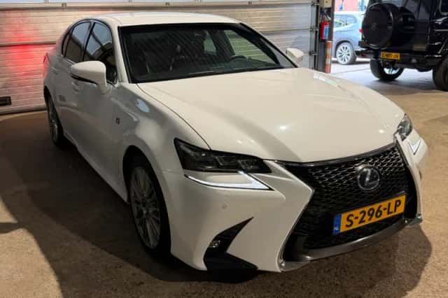 Lexus GS (2017) thumbnail 5