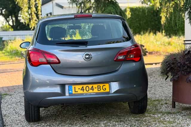 Opel Corsa (2016) thumbnail 4