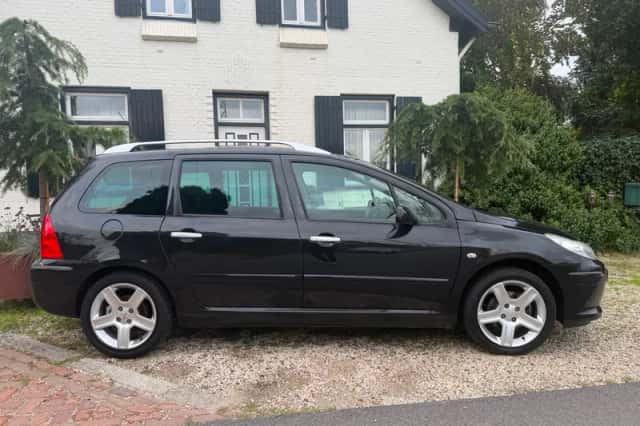 Peugeot 307 SW (2006) thumbnail 5