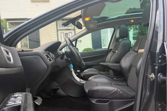 Peugeot 307 SW (2006) thumbnail 6