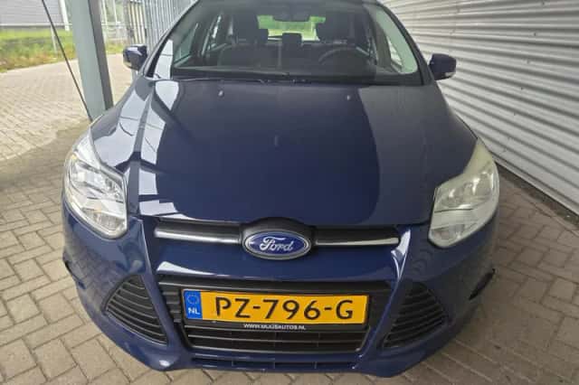 Ford Focus (2011) thumbnail 6
