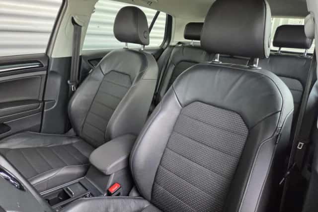 Volkswagen Golf (2013) thumbnail 6