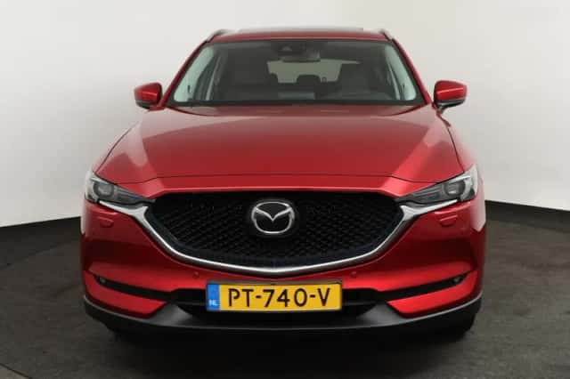 Mazda CX-5 (2017) thumbnail 2