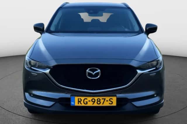 Mazda CX-5 (2017) thumbnail 2