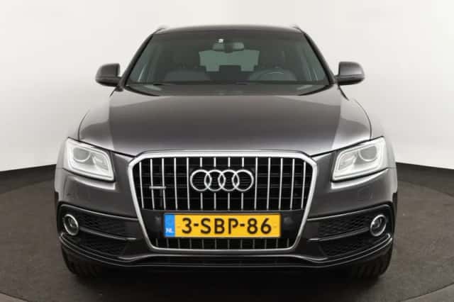 Audi Q5 (2013) thumbnail 2