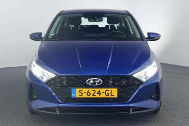 Hyundai i20 (2022) thumbnail 5