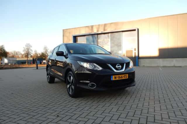 Nissan Qashqai (2016) thumbnail 2