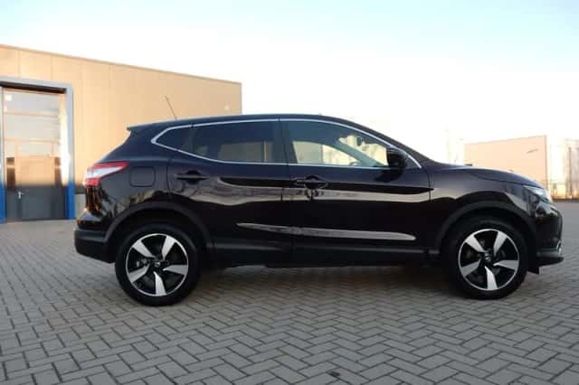 Nissan Qashqai (2016) thumbnail 6