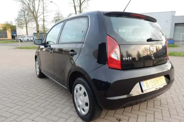 SEAT Mii (2017) thumbnail 5
