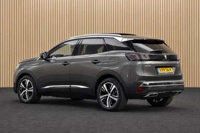 Peugeot 3008 (2023) thumbnail 2