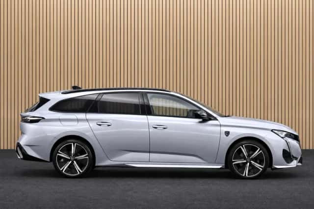 Peugeot 308 (2023) thumbnail 6